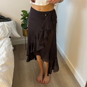 SOLD Axara vintage midi frilly skirt